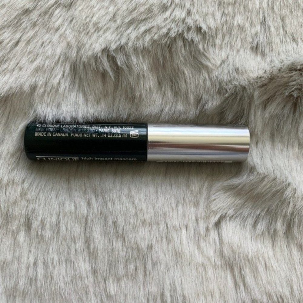 Clinique Mascara - Picture 3 of 3